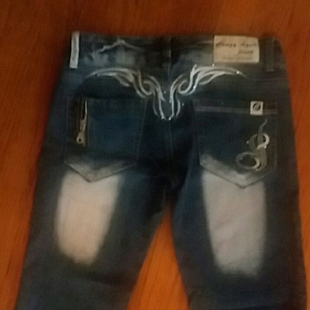 Jeans - Picture 3 of 5